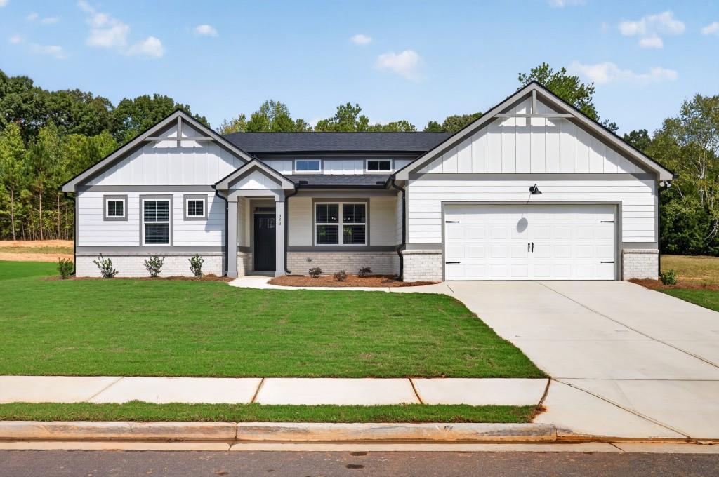 334 Flying Eagle Dr., Commerce, GA 30529
