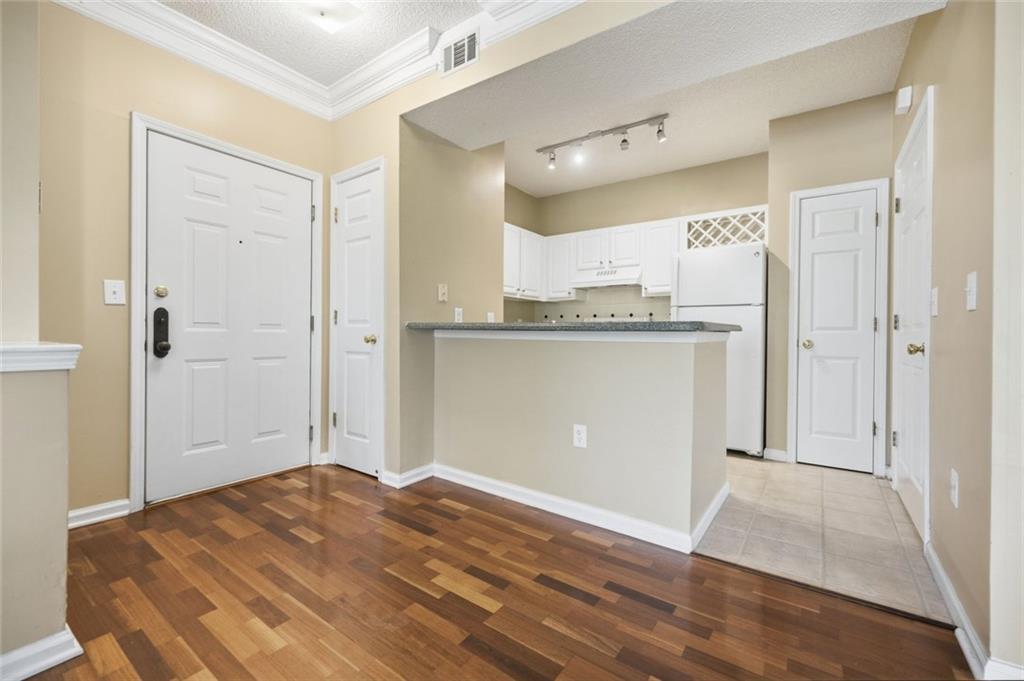955 Juniper St. #1312, Atlanta, GA 30309