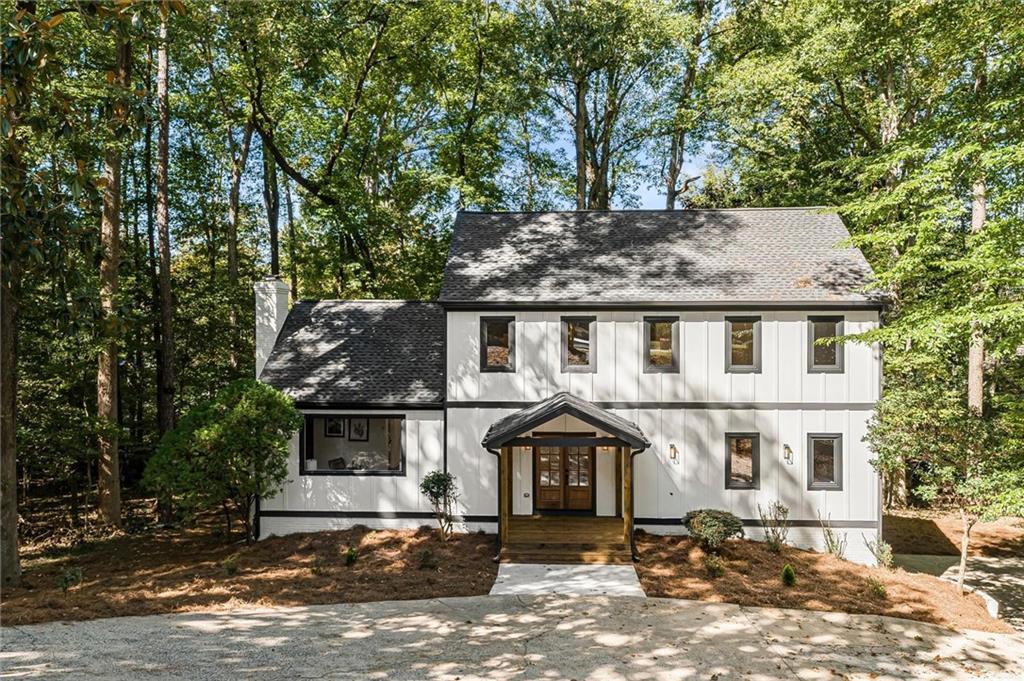 220 Spalding Lake Pl., Sandy Springs, GA 30350