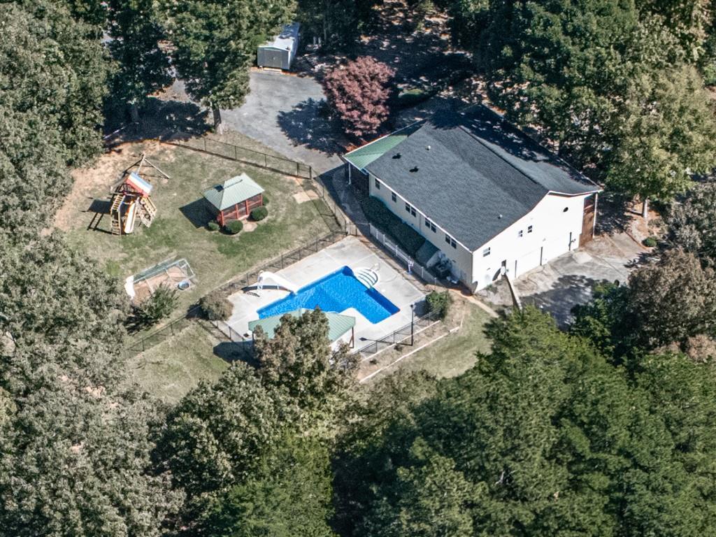 404 Kenny Ln., Temple, GA 30179