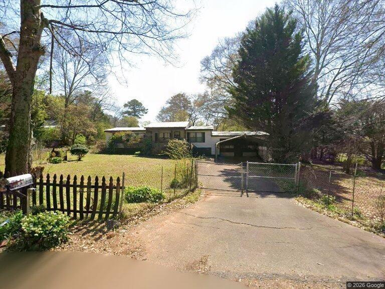 8 James Ave., Cartersville, GA 30120