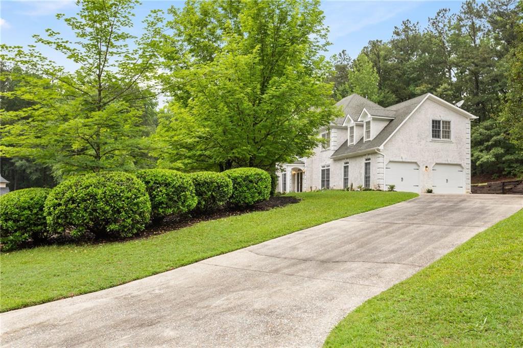 1841 SW Lake Cove Dr., Atlanta, GA 30331