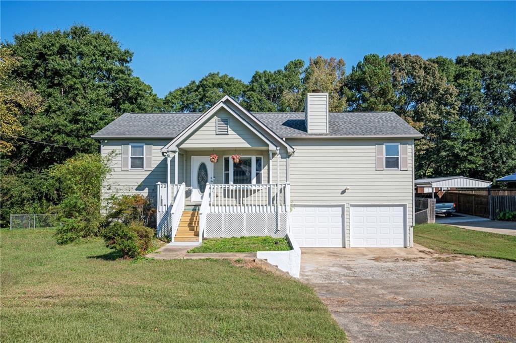 228 Linda Ln., Powder Springs, GA 30127