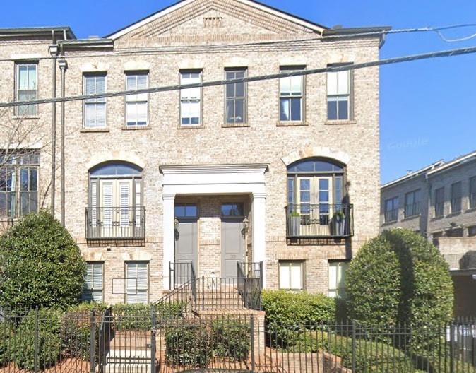 35 Honour Ave., Atlanta, GA 30305