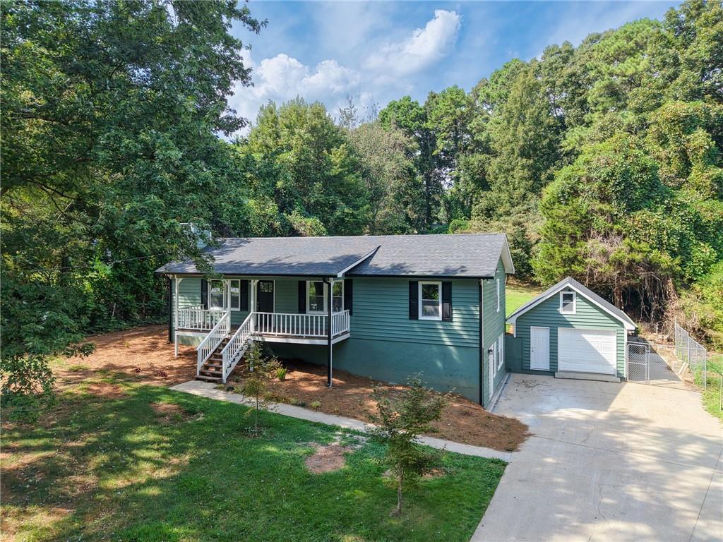 102 Tibbitts Dr., Dallas, GA 30157