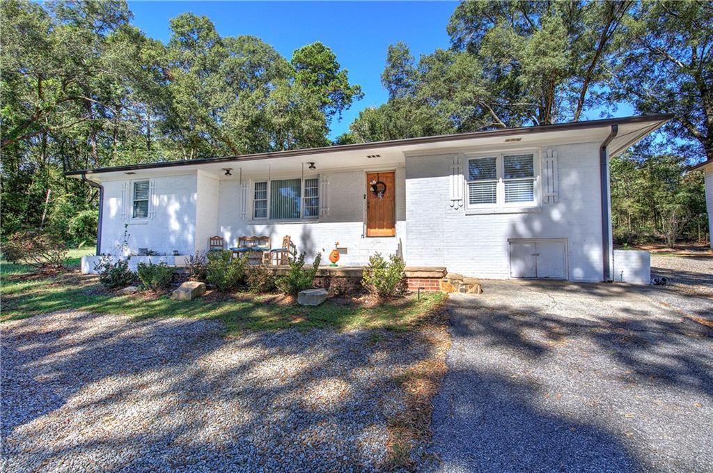 10 SE Iron Belt Rd., Cartersville, GA 30120