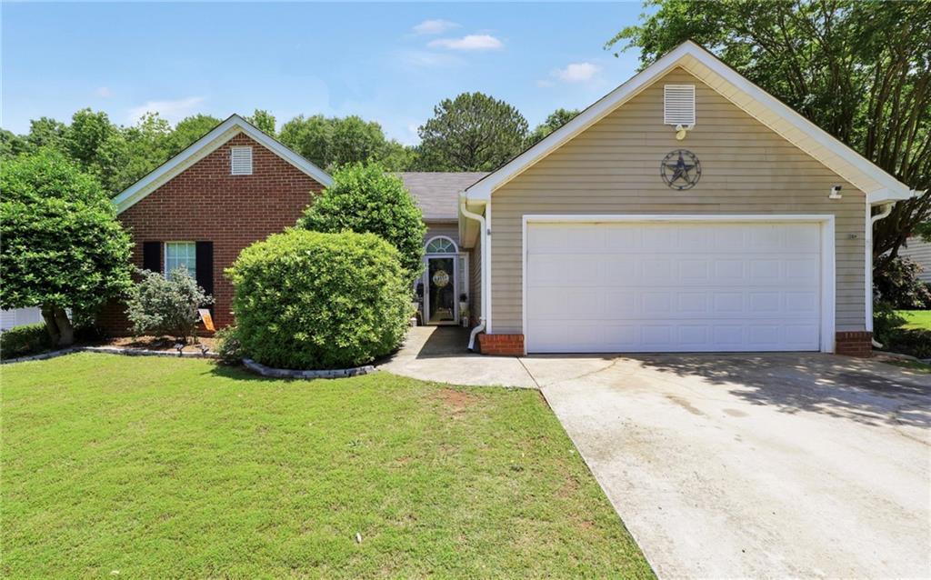 422 Old Ivy Path, Mcdonough, GA 30253