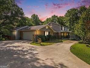 5230 SW Sw West Shore Drive, Conyers, GA 30094