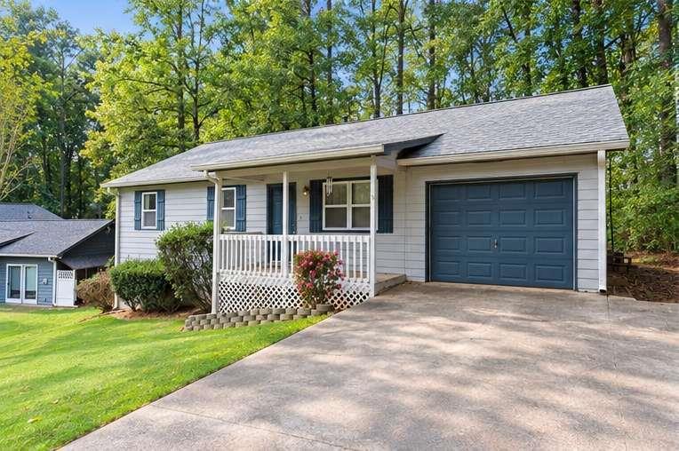1331 Timbercrest Ct., Lawrenceville, GA 30045