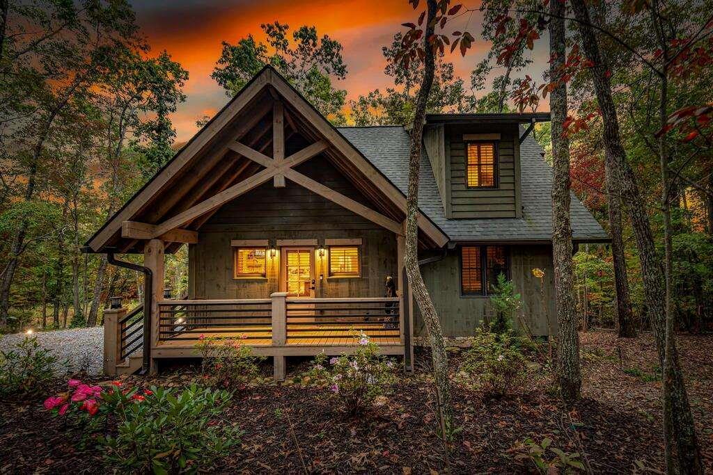 194 Cox Rd., Blue Ridge, GA 30513