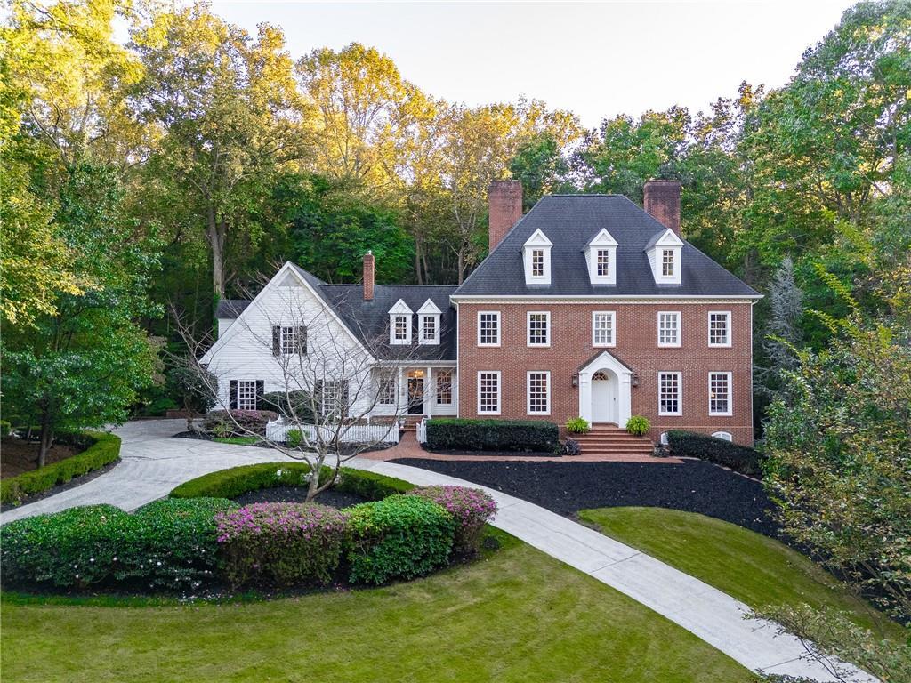 420 Fawn Glen Dr., Roswell, GA 30075