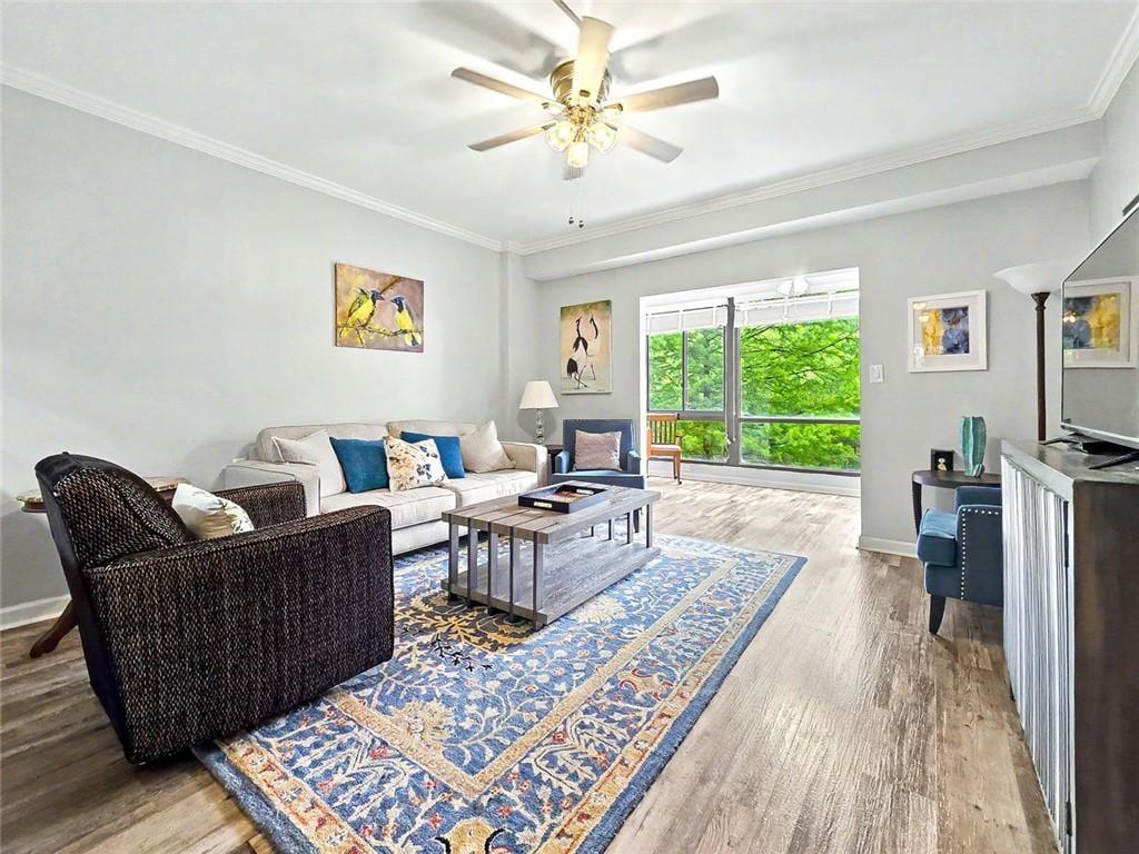1800 Clairmont Lake #301, Decatur, GA 30033