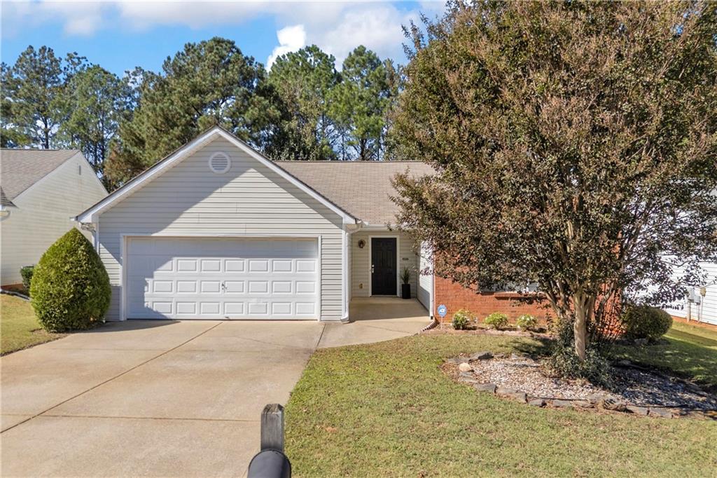 1040 Meadow Walk Ave., Lawrenceville, GA 30044
