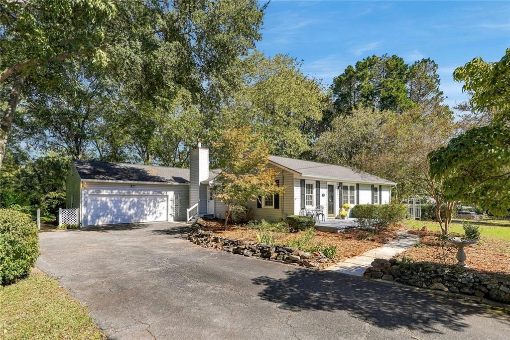 4841 Lula St., Lilburn, GA 30047