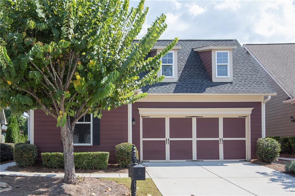 3176 Willow Creek Dr., Gainesville, GA 30504