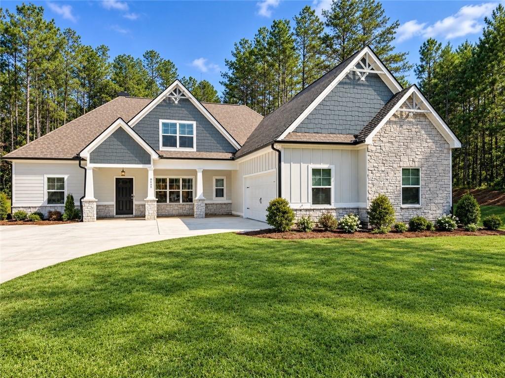 9455 Glacial Ln., Fairburn, GA 30213