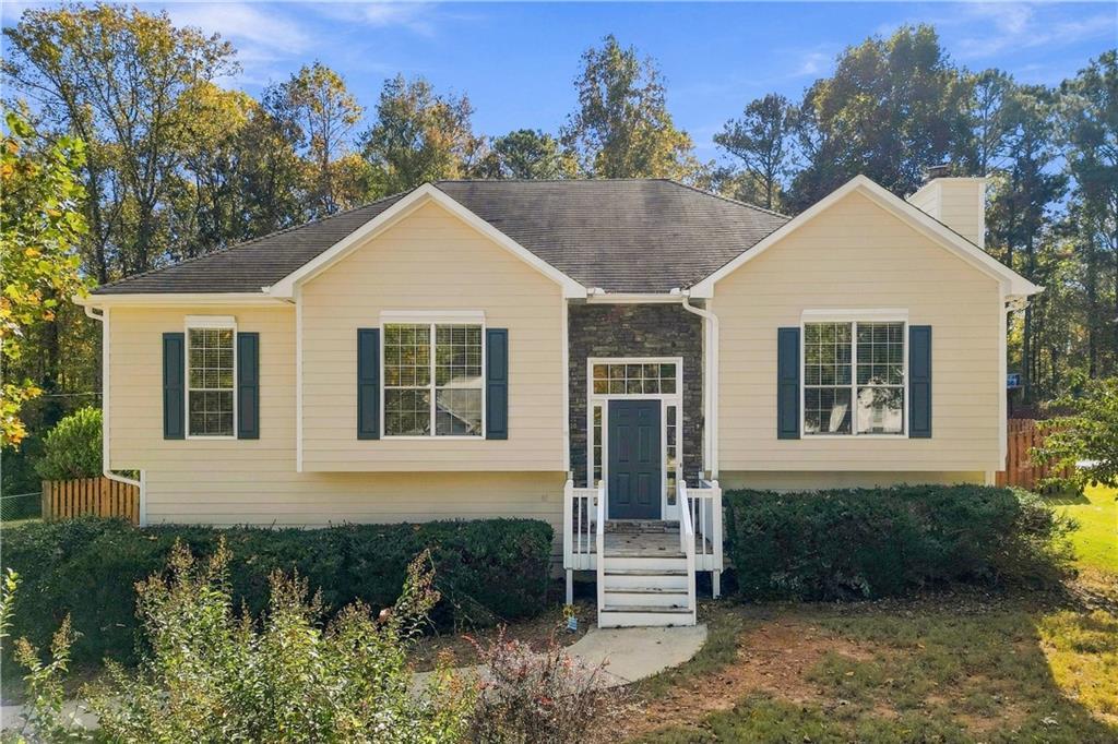 3420 Newberry Ln., Douglasville, GA 30135