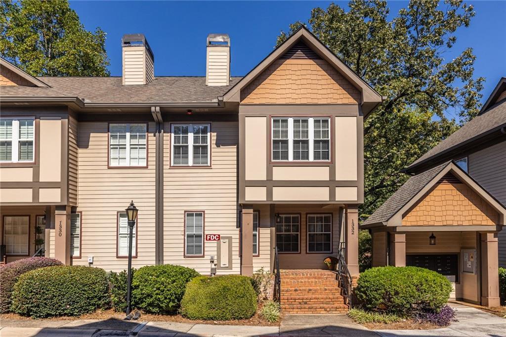 1332 Stillwood Chase, Atlanta, GA 30306