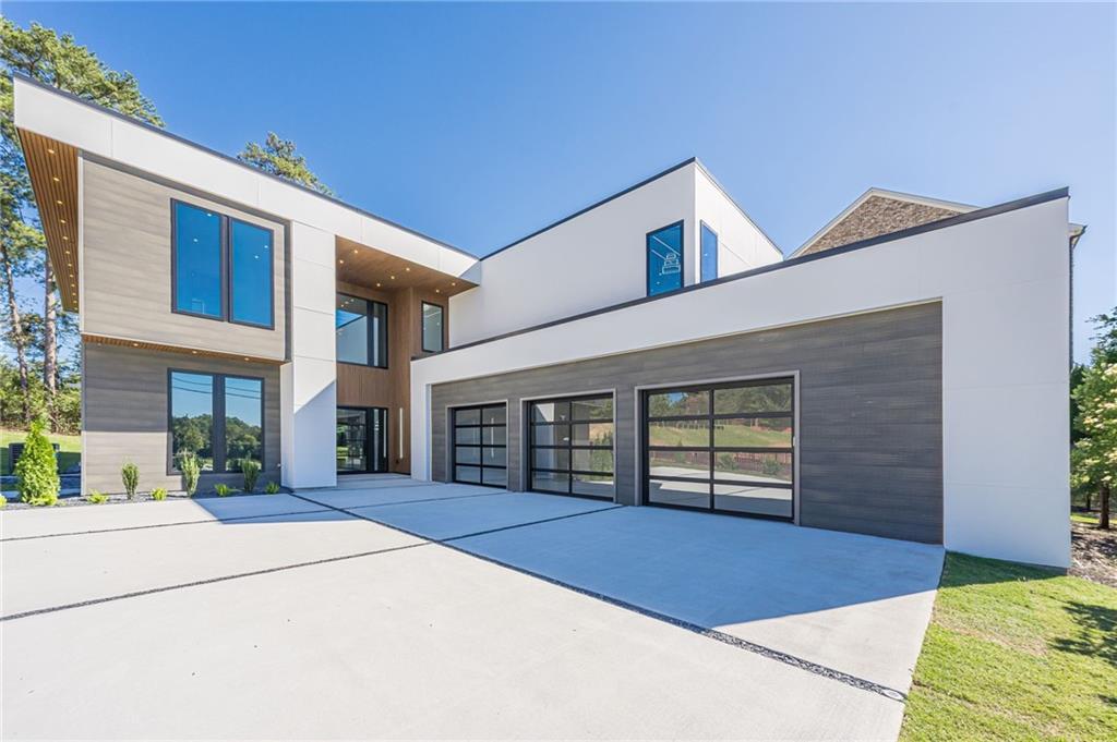 2753 Bell Dr., Smyrna, GA 30080