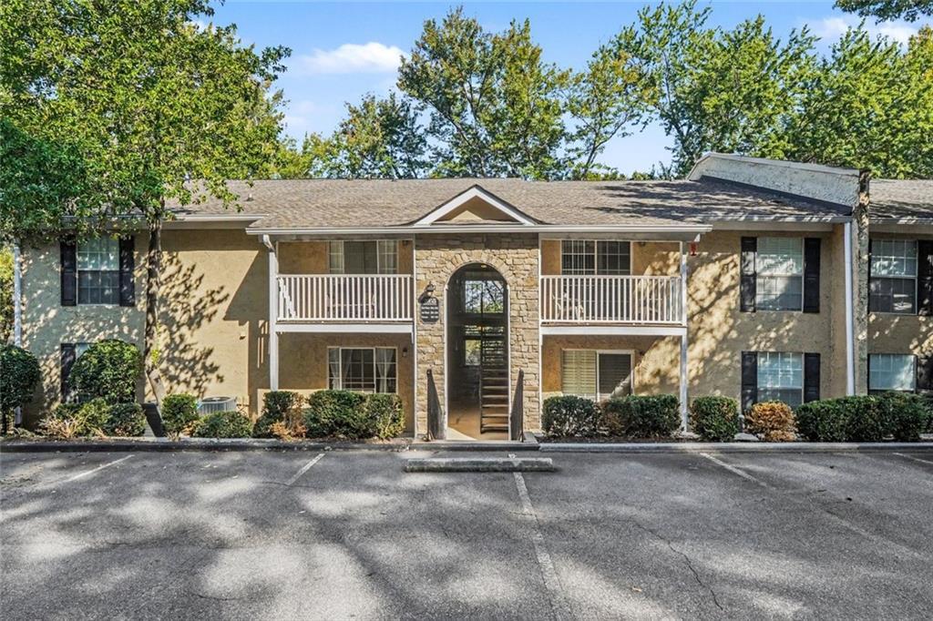 2955 Seven Pines Ln. #203, Atlanta, GA 30339