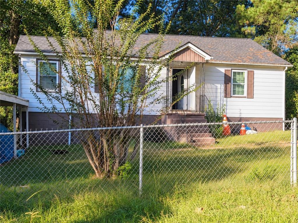 1325 Lynford Dr., Atlanta, GA 30310