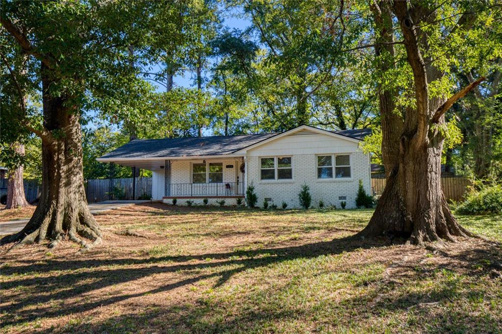 434 Afton Dr., Roswell, GA 30075