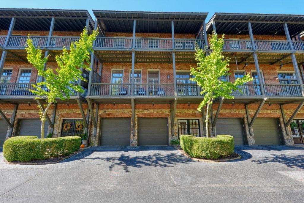 225 Founders Mill Ct., Roswell, GA 30075