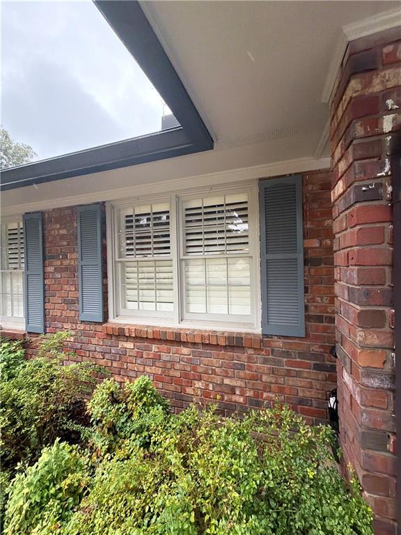 1110 Tuxedo Ct., Roswell, GA 30075