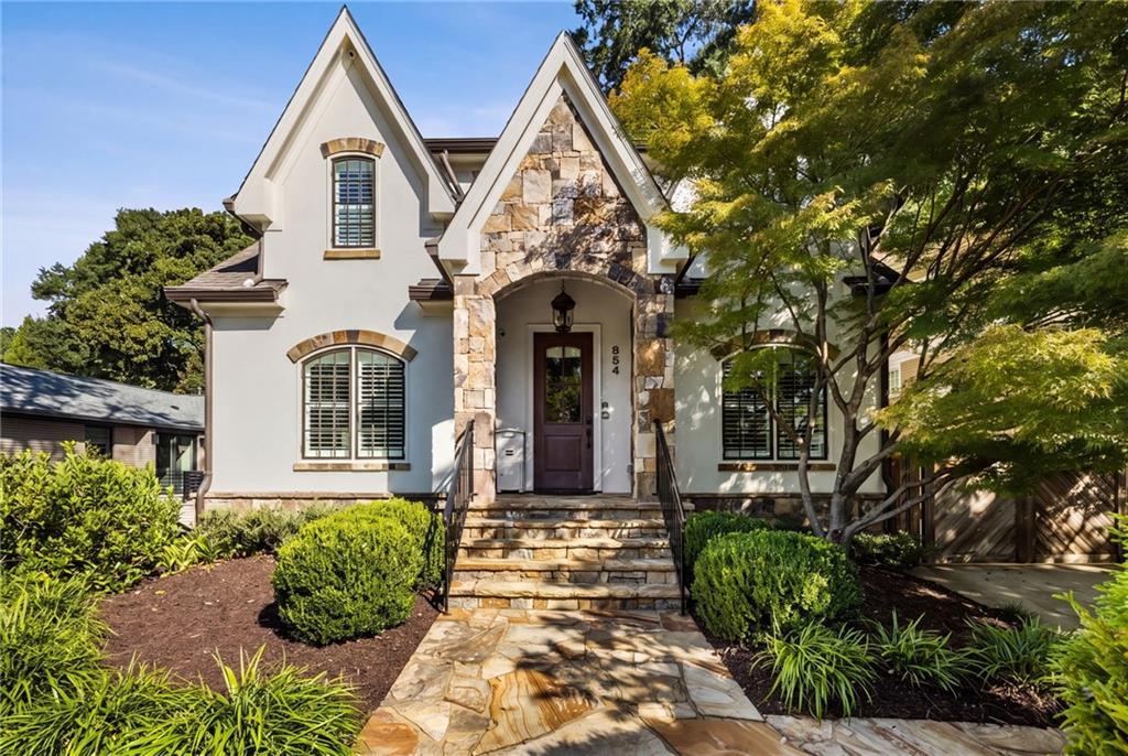 854 Virginia Cir., Atlanta, GA 30306