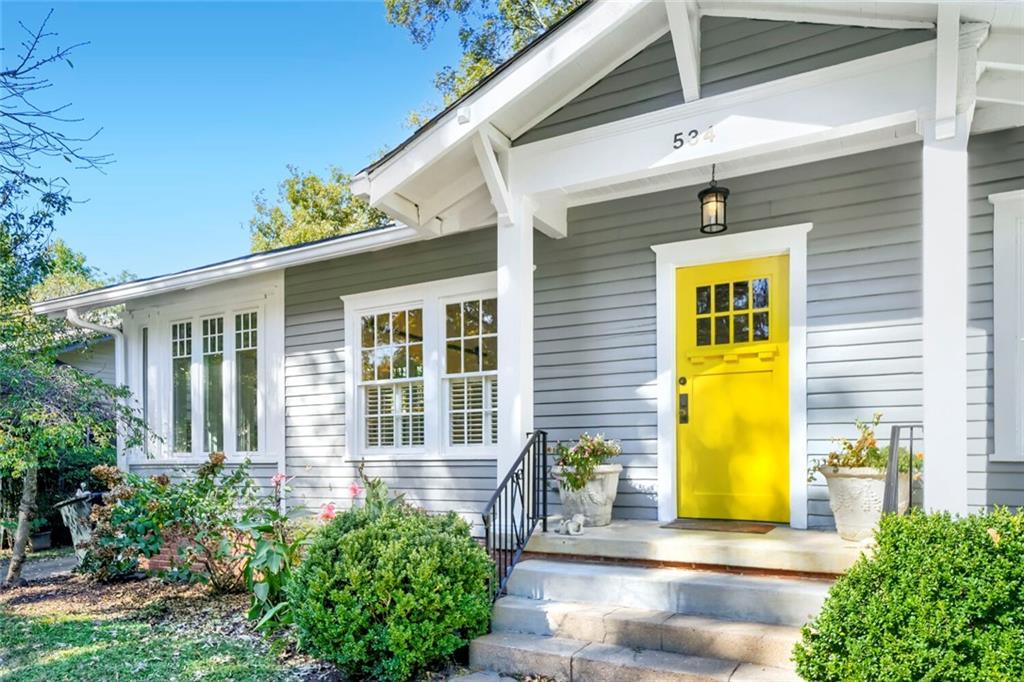 534 Ponce De Leon Pl., Decatur, GA 30030