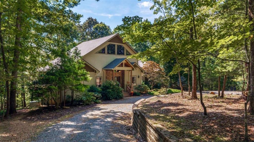 200 Plantation Ln., Blue Ridge, GA 30513