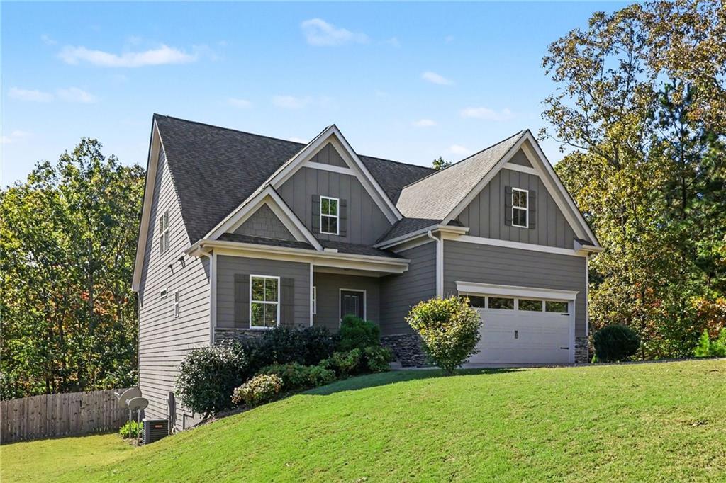 99 Glen Oaks Dr., Dawsonville, GA 30534