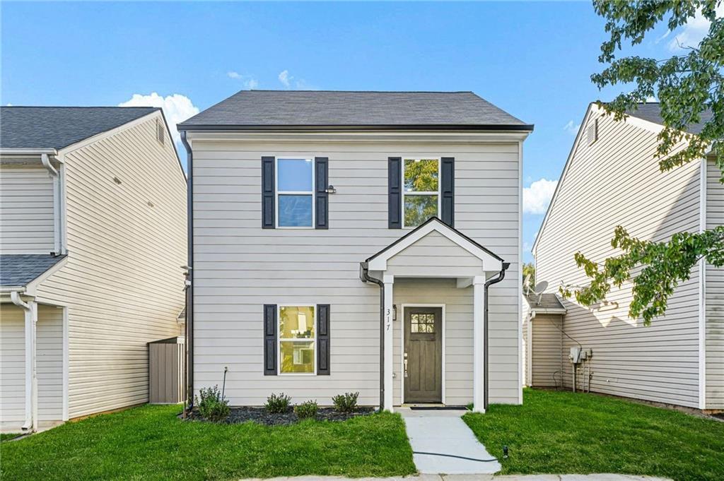 317 Goldenrod Dr., Stockbridge, GA 30281
