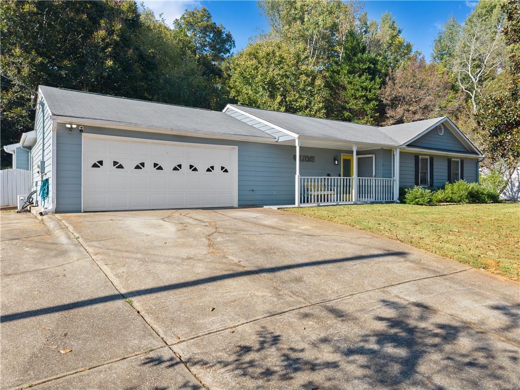 1518 Willow Gate Way, Auburn, GA 30011