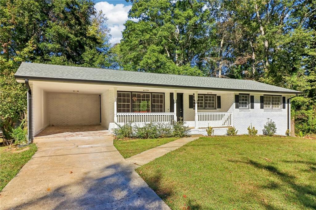 490 Jefferson Ave., Fayetteville, GA 30214