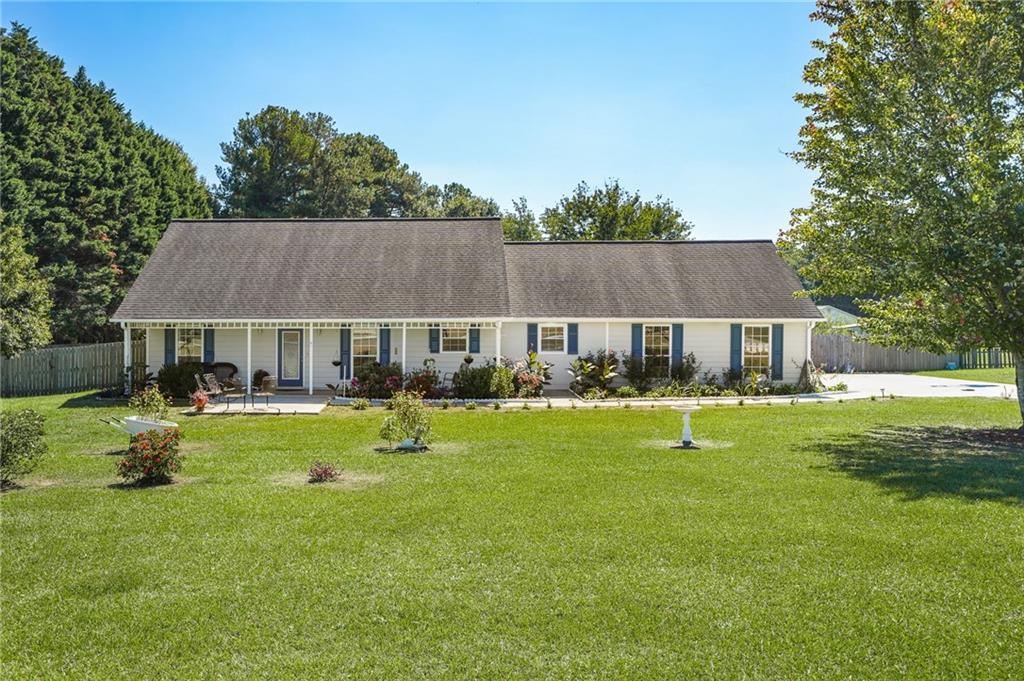3580 Marce Camp Rd., Loganville, GA 30052
