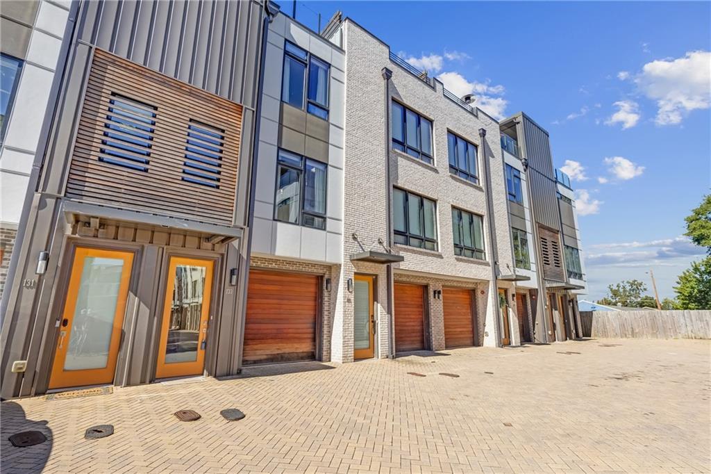 133 City View Ct., Atlanta, GA 30308