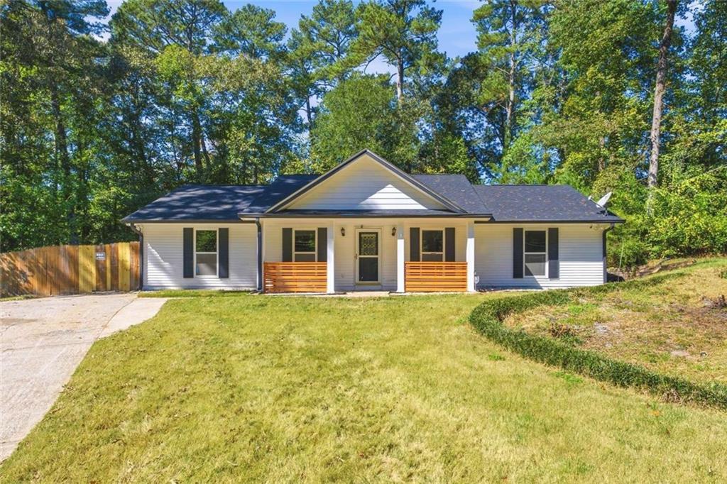 657 Nelby Ct., Stone Mountain, GA 30083