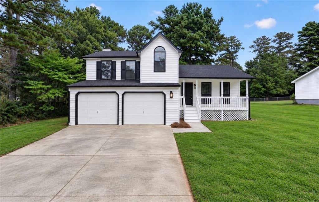 1307 Heritage Ct., Hampton, GA 30228