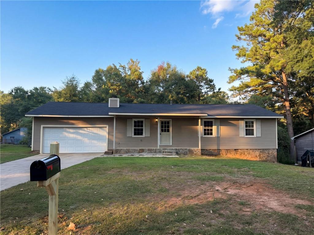 104 Hearthstone Dr., Lagrange, GA 30241