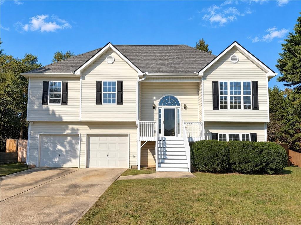 1041 Topaz Ln., Lithia Springs, GA 30122