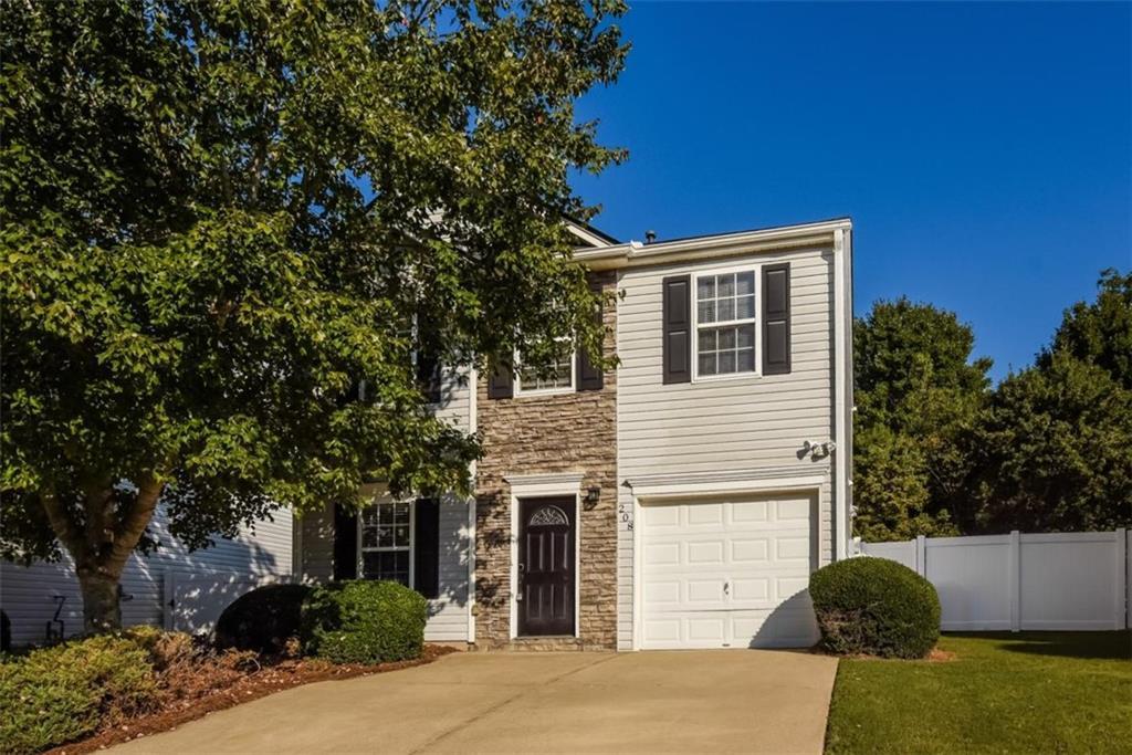 208 Ilex Dr., Canton, GA 30114