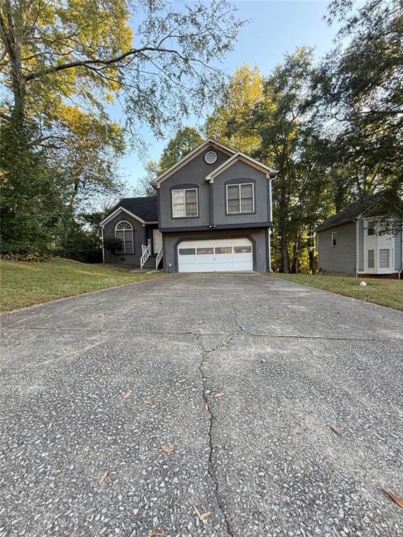 3099 Ashbury Ln., Rex, GA 30273