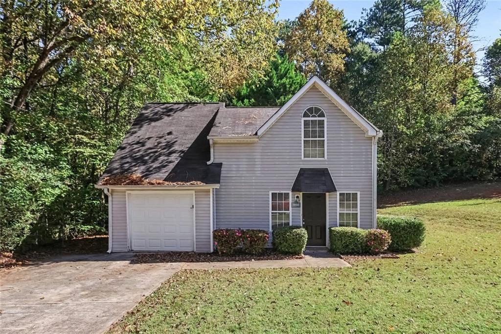 7077 Stonecreek Dr., Douglasville, GA 30134