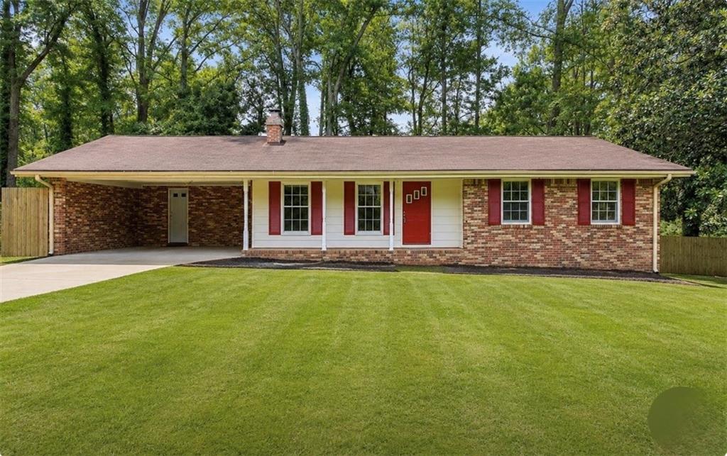 182 Jennifer Ln., Lilburn, GA 30047