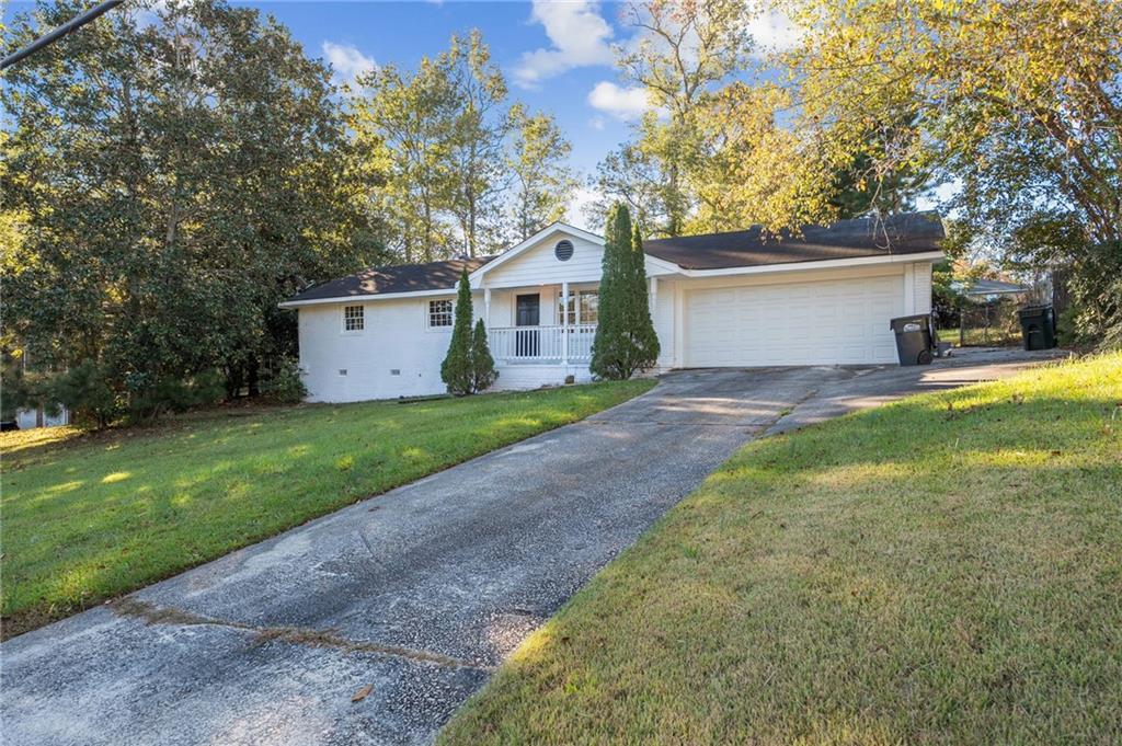 531 Favorwood Dr., Marietta, GA 30060