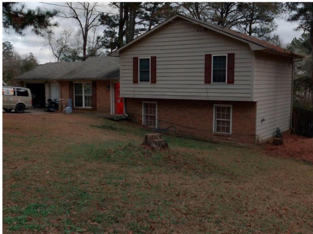 2388 Union Grove Ct., Lithonia, GA 30058