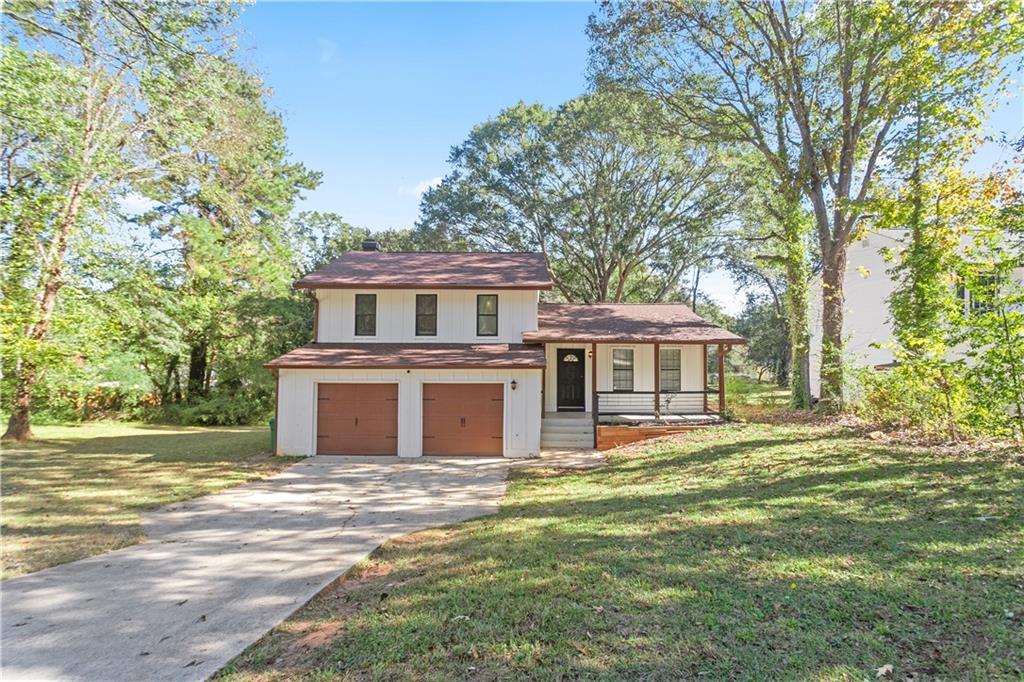 676 Tarkington Rd., Stone Mountain, GA 30088