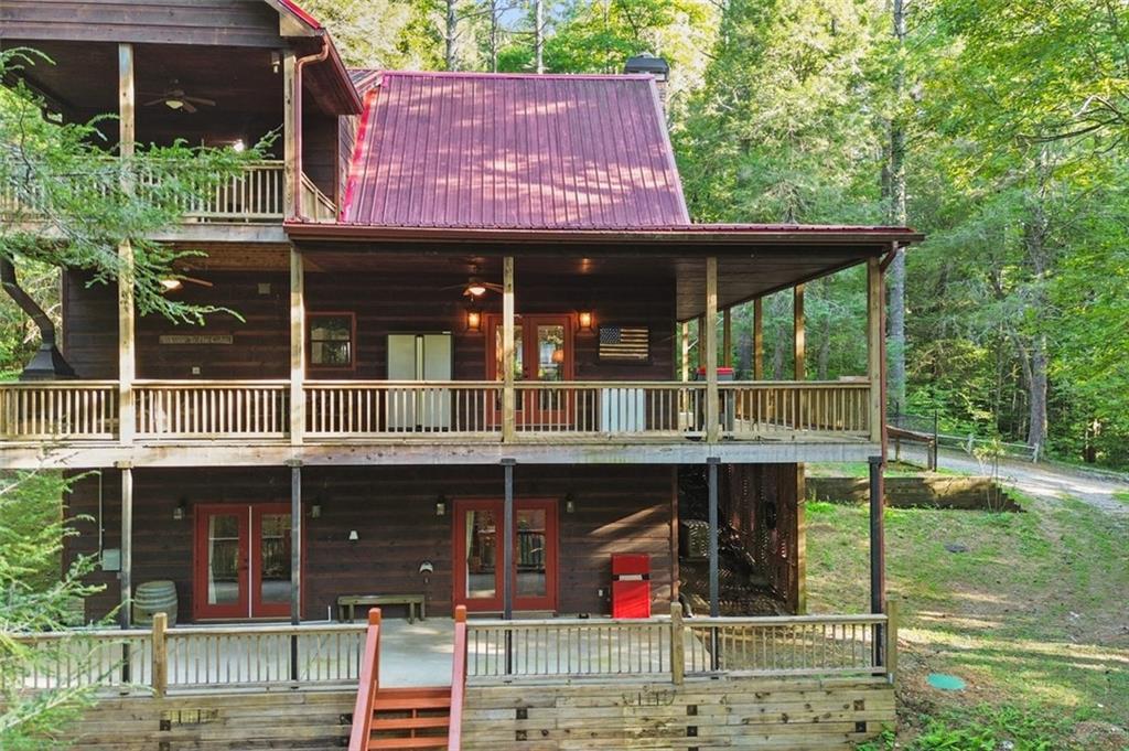 546 Stillhouse Creek Dr., Ellijay, GA 30540