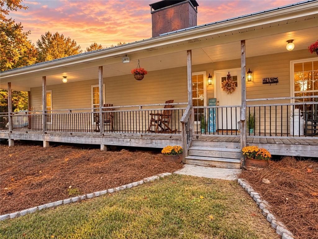 3129 Etchison Rd., Loganville, GA 30052